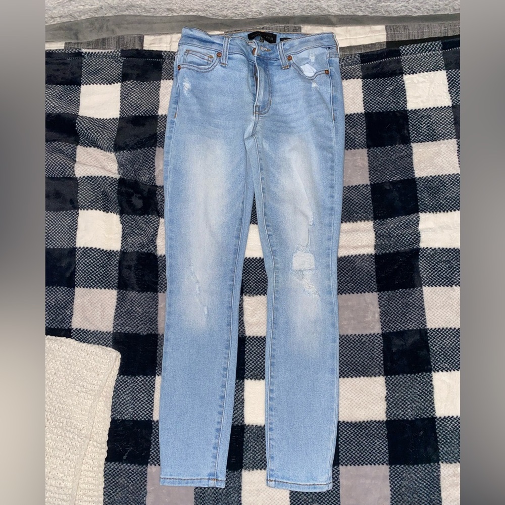 Kendall Kylie skinny jeans